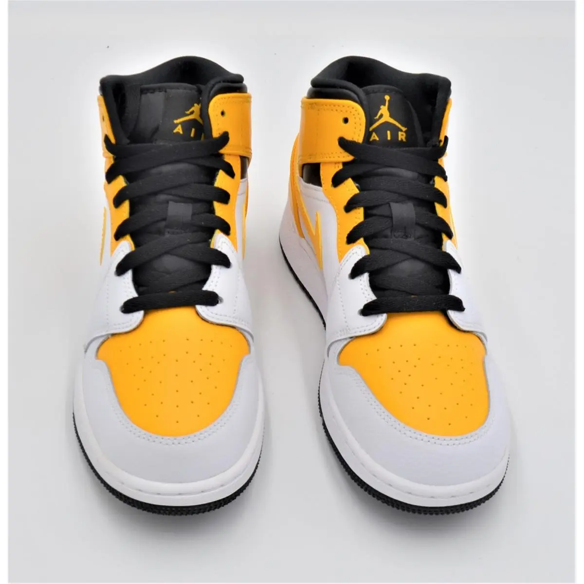 Nike shoes - Air Jordan 1 Mid GS - 554725-170 - White 0