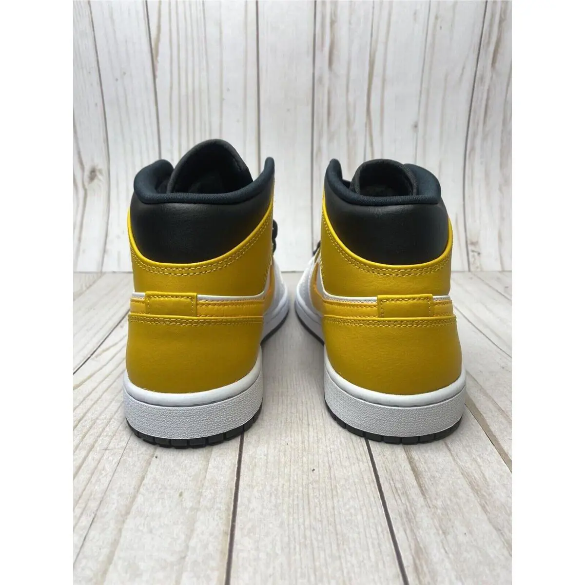 Nike shoes - Nike Air Jordan 1 - Air - 554725-170 - Yellow 1