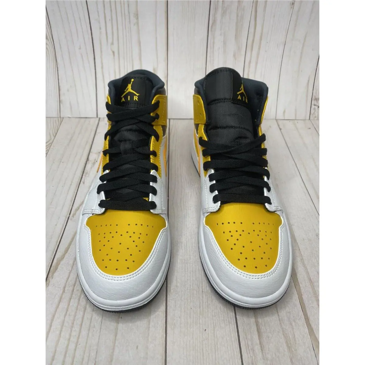 Nike shoes - Nike Air Jordan 1 - Air - 554725-170 - Yellow 2