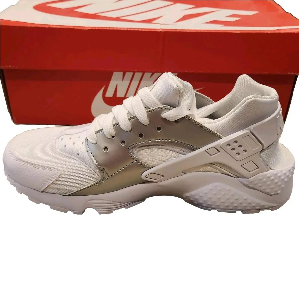 Nike shoes - Nike Huarache Run - Huarache Run - White (UPC: 886737375822) 0