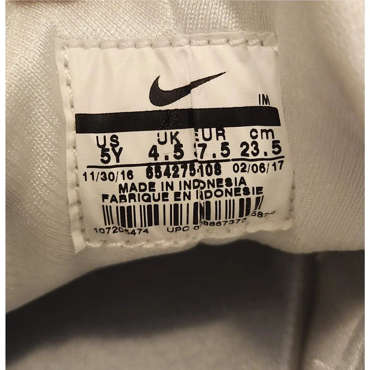 Nike shoes - Nike Huarache Run - Huarache Run - White (UPC: 886737375822) 3