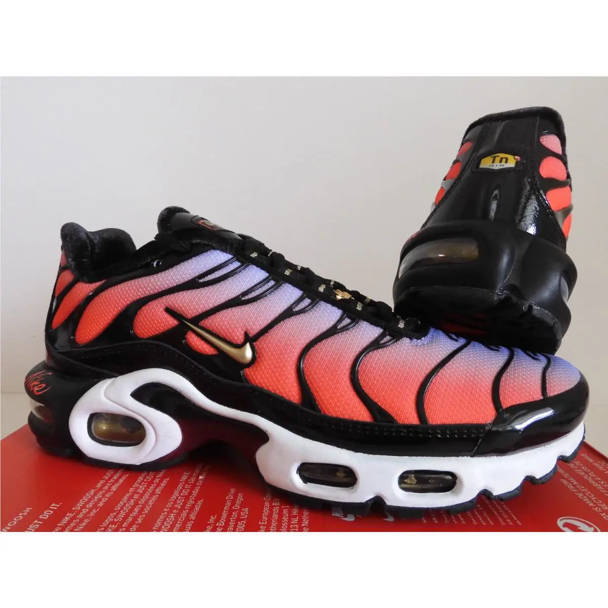 Nike shoes - Nike Air Max Plus - Air Max Plus - DO6115-500 - Purple (UPC: 195244516094) 1