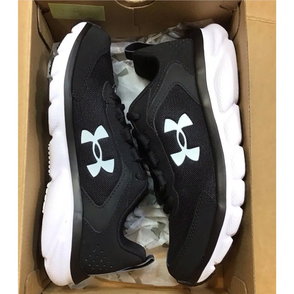 Under Armour shoes - Assert 9 - Assert - 3024633 001 - Black 4