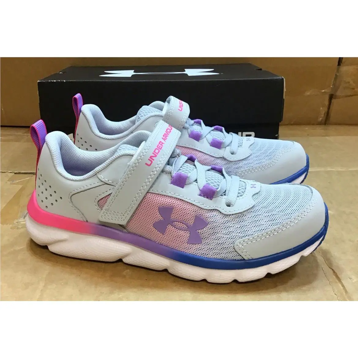 Under Armour shoes - Under Armour Charged Assert - Charged Assert - 3024590-003 - Grey White Pink Blue 2
