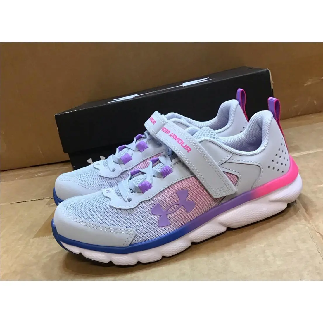 Under Armour shoes - Under Armour Charged Assert - Charged Assert - 3024590-003 - Grey White Pink Blue 3