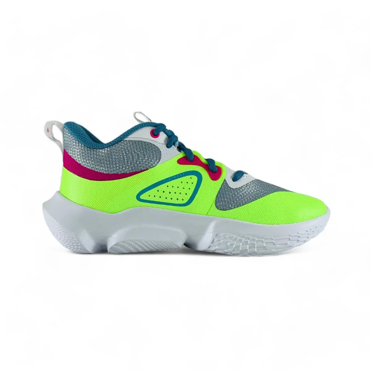 Under Armour shoes - Under Armour Flow Breakthru 3 - 3025603-106 - White (UPC: 196040493947) 0
