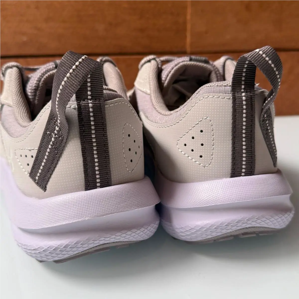 Under Armour shoes - Under Armour Charged Verssert - Charged Verssert - Gray 3