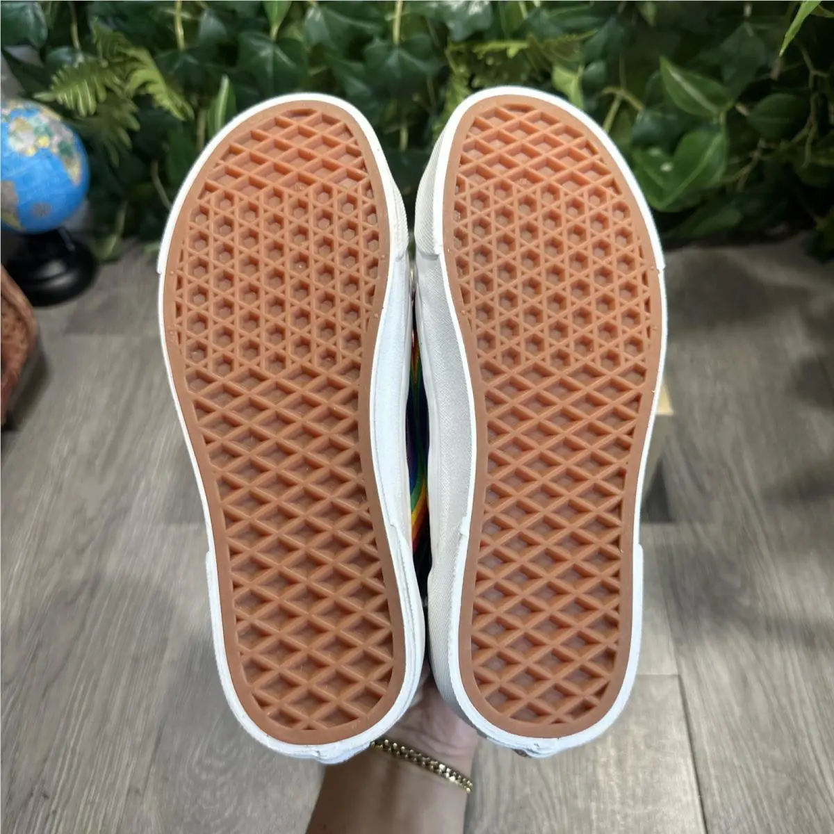 Vans shoes - Black (UPC: 0194902639045) 5