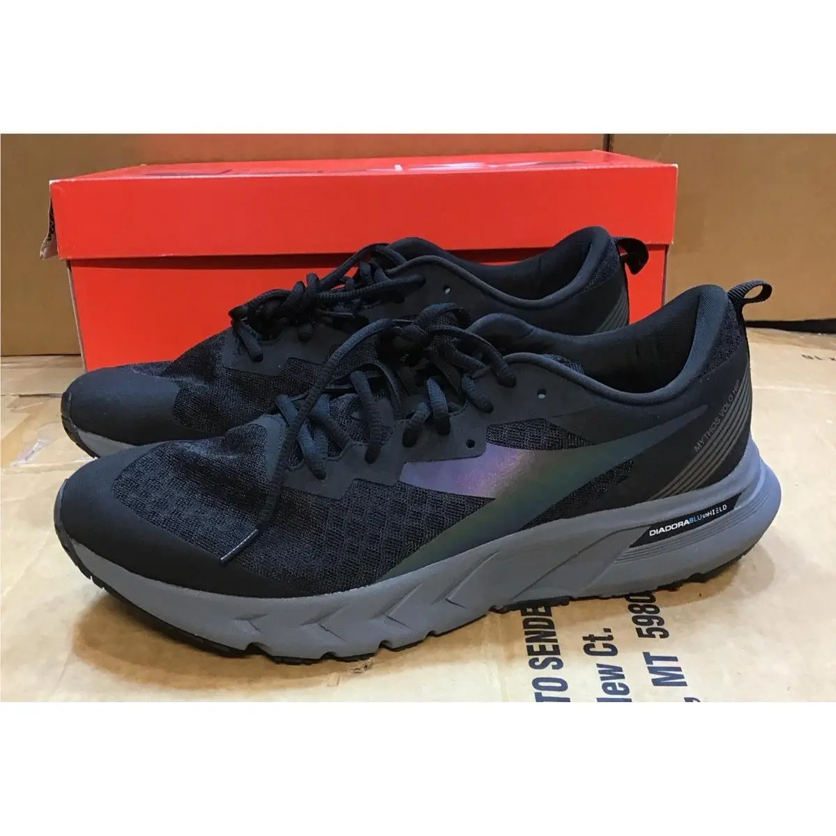 Diadora shoes - Diadora Mythos Blushield Volo Hip Running - 176897-C2815 - Black 12