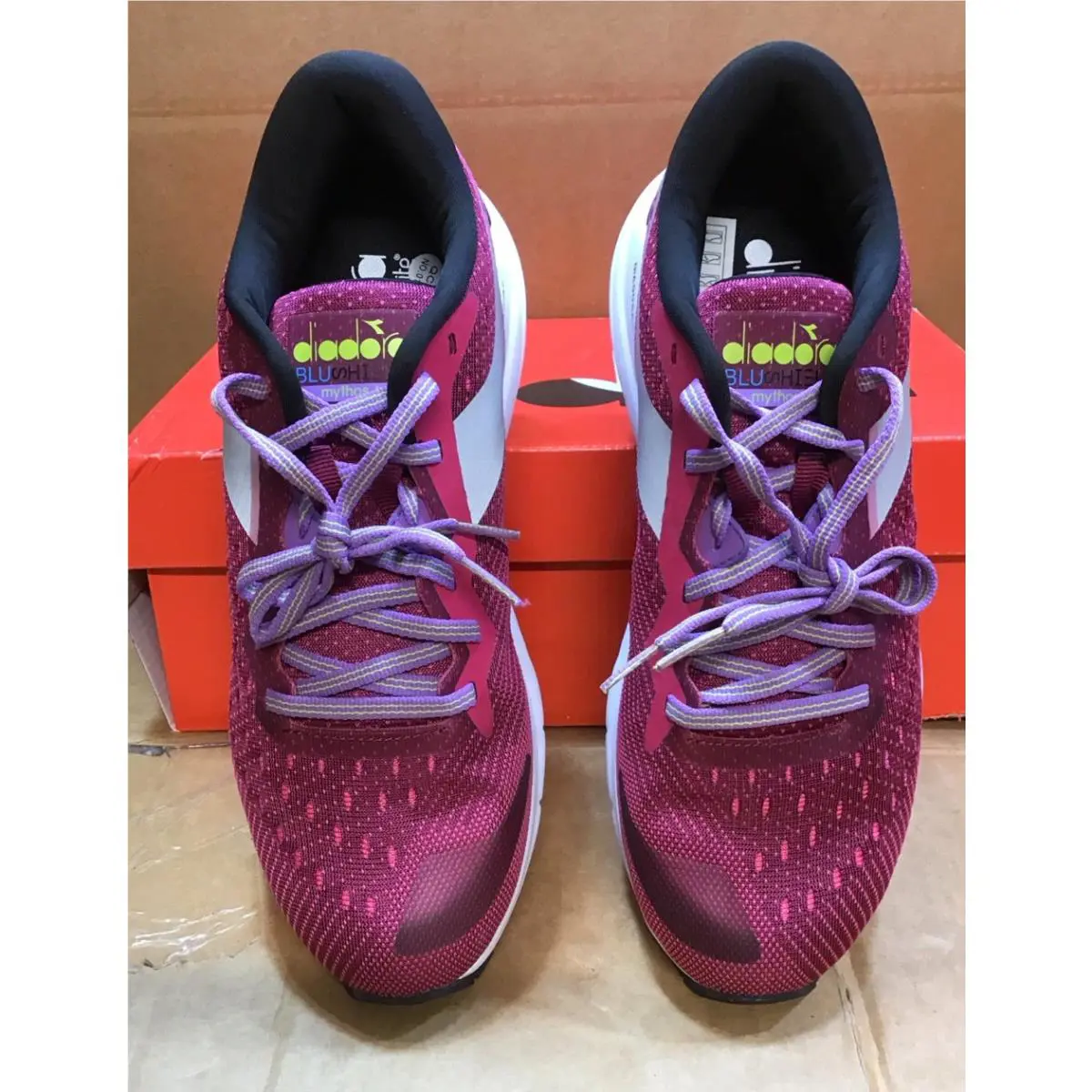 Diadora shoes - Diadora Mythos Blushield 6 Running - 176883-C9613 - Purple, Red 1