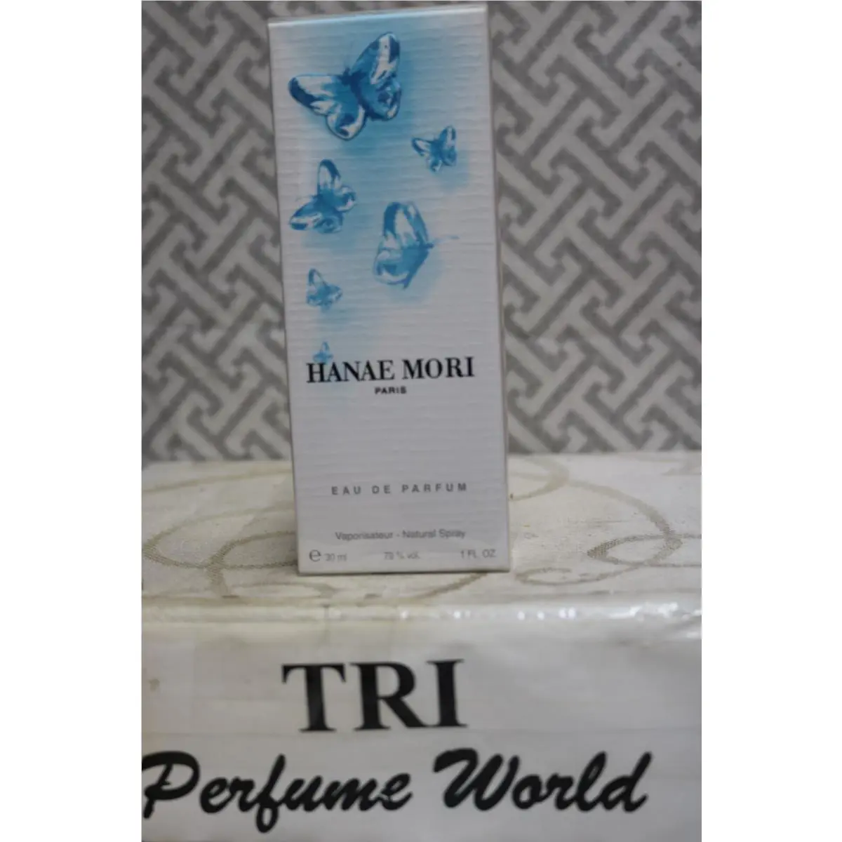 Hanae Mori Blue Butterfly Eau de Parfum Women Spray 1.0 Fl. oz