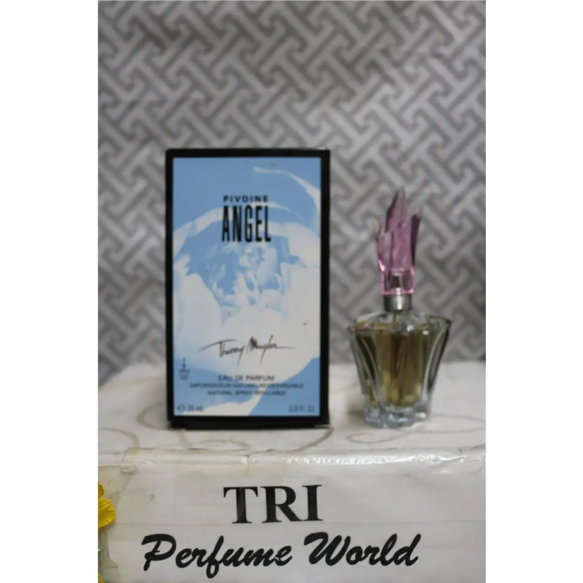Pivoine Angel Thierry  Peony Eau de Parfum Women Spray .8 Fl. oz by Mugler