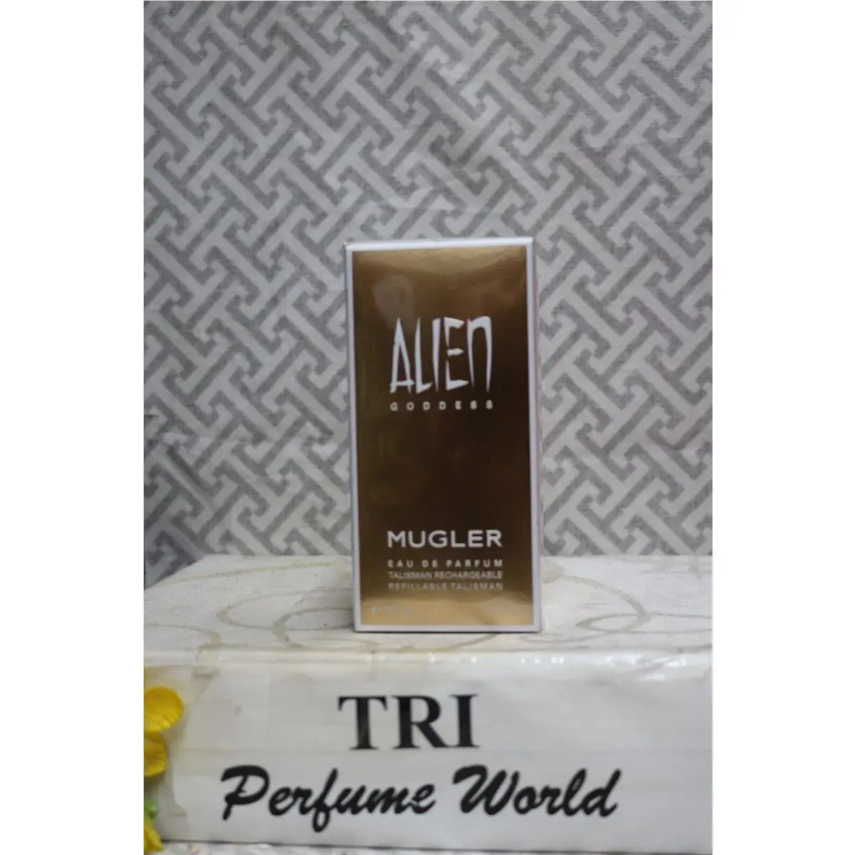 Alien Goddess  Eau de Parfum Refillable Talisman Spray 2 Fl. oz by Mugler
