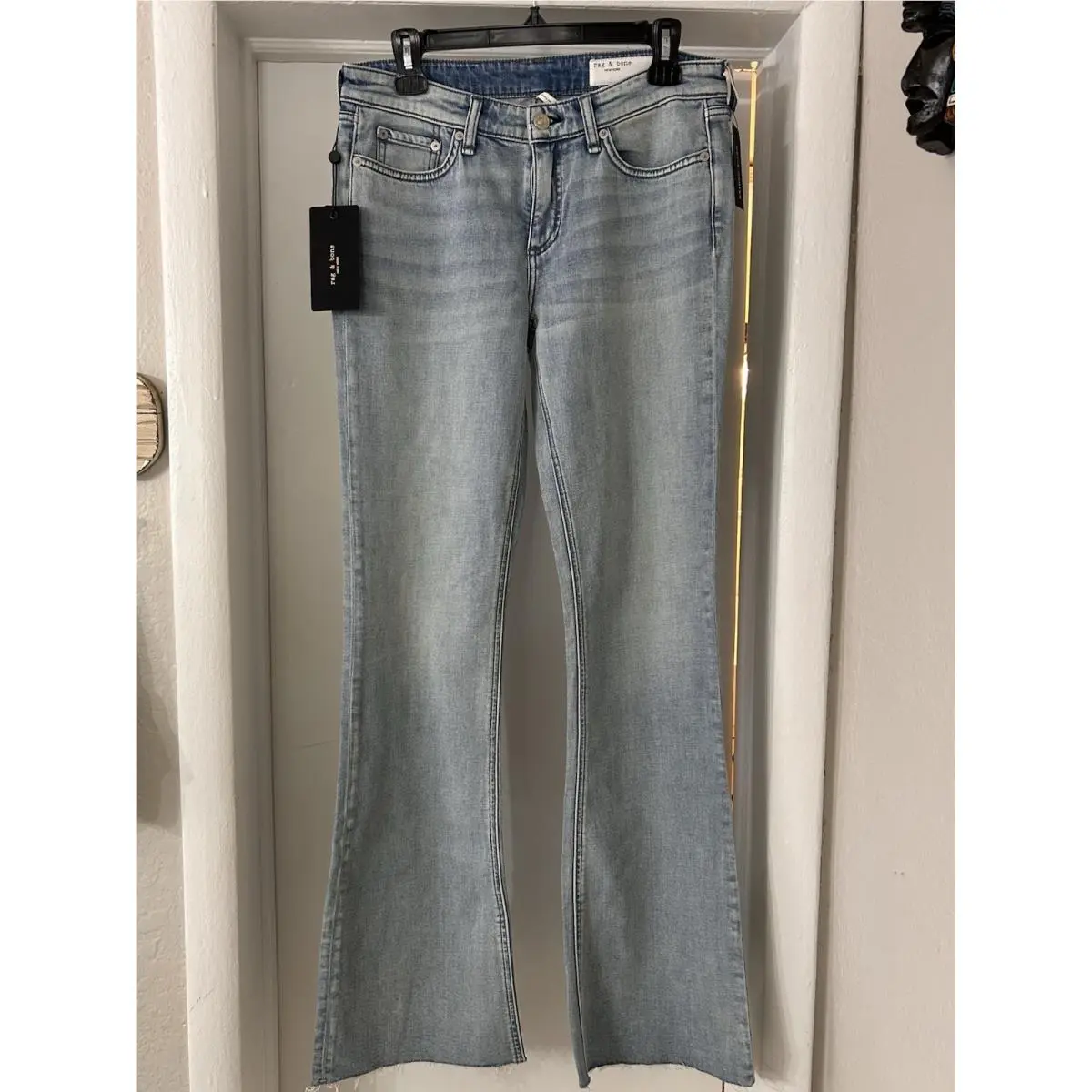 Rag Bone Kinsley Flare Jeans/size 29/RAW Hems/long