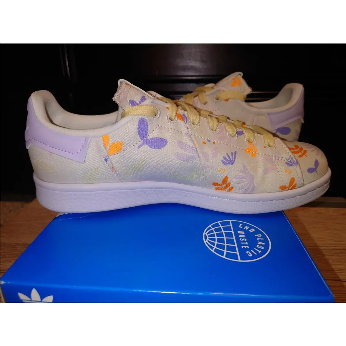Adidas shoes - GY1072 - GY1072 - White (UPC: 195734436567) 4