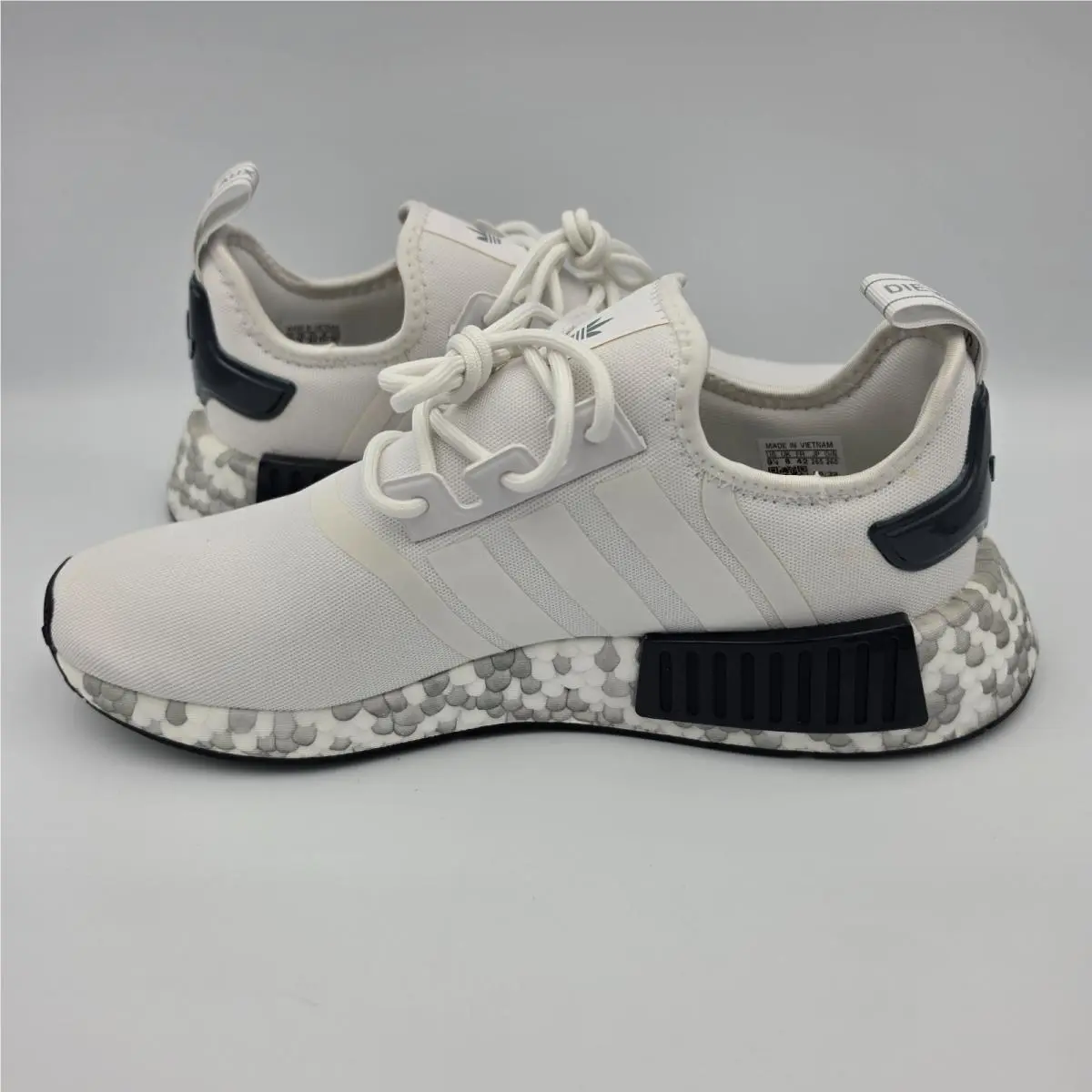 Adidas shoes - adidas NMD R1 - NMD - GW9476 - White 4