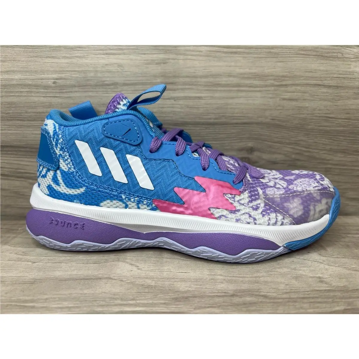 Adidas shoes - adidas Dame 8 - Dame - Multicolor 1