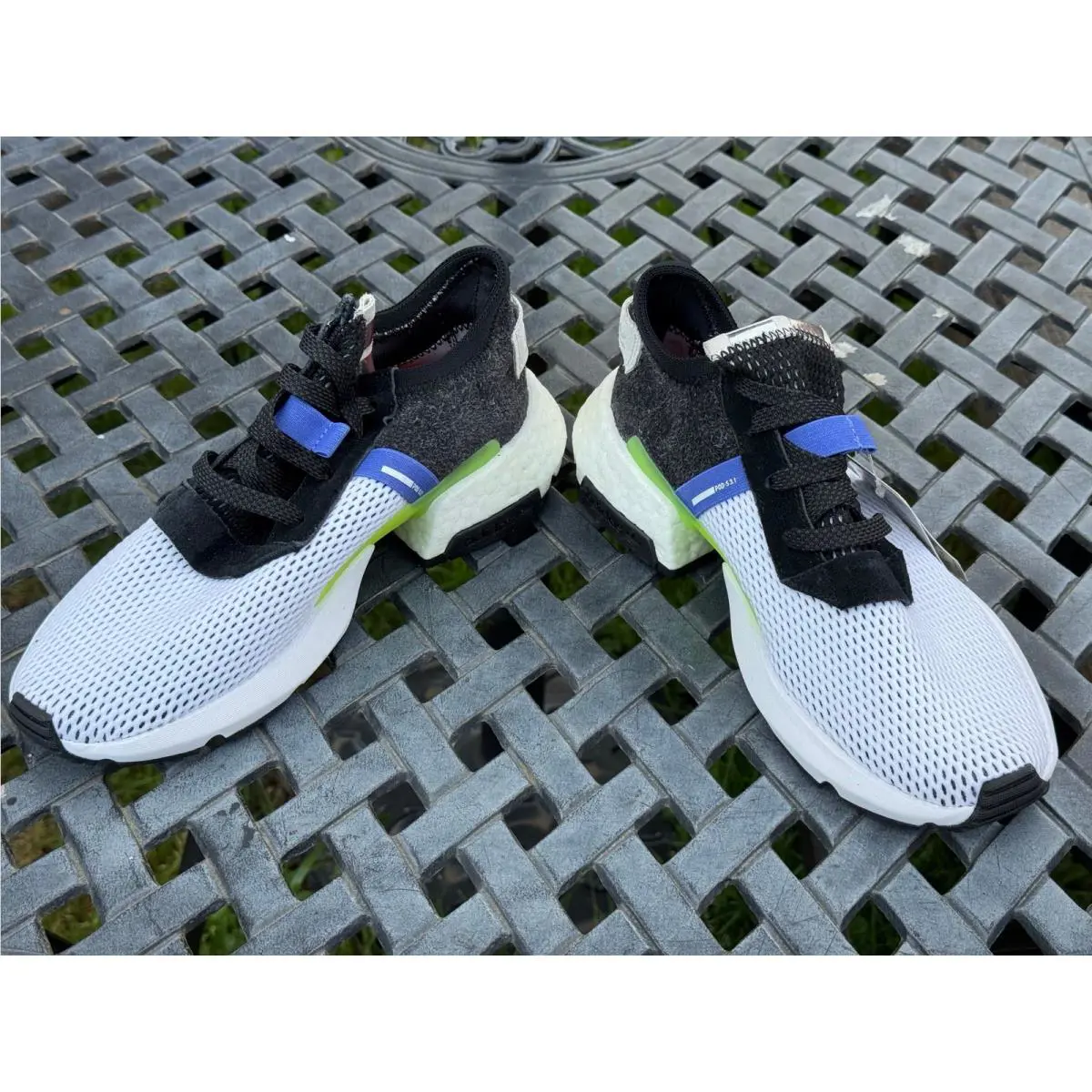 Adidas shoes - White 2