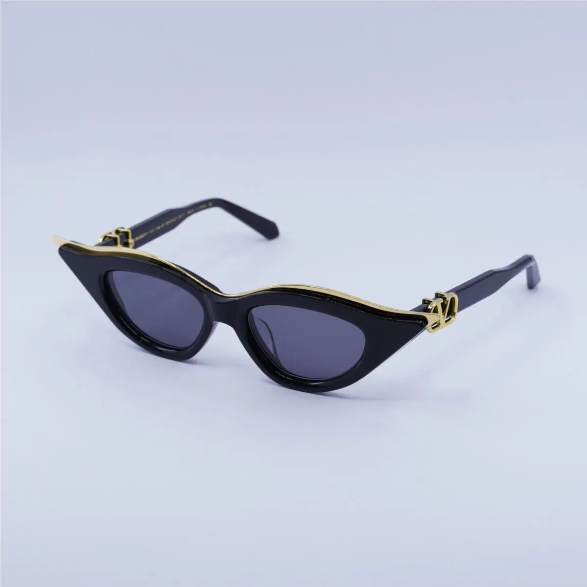 Valentino V-goldcut-ii VLS-114A Black/yellow Gold/dark Grey AR 49-18-142