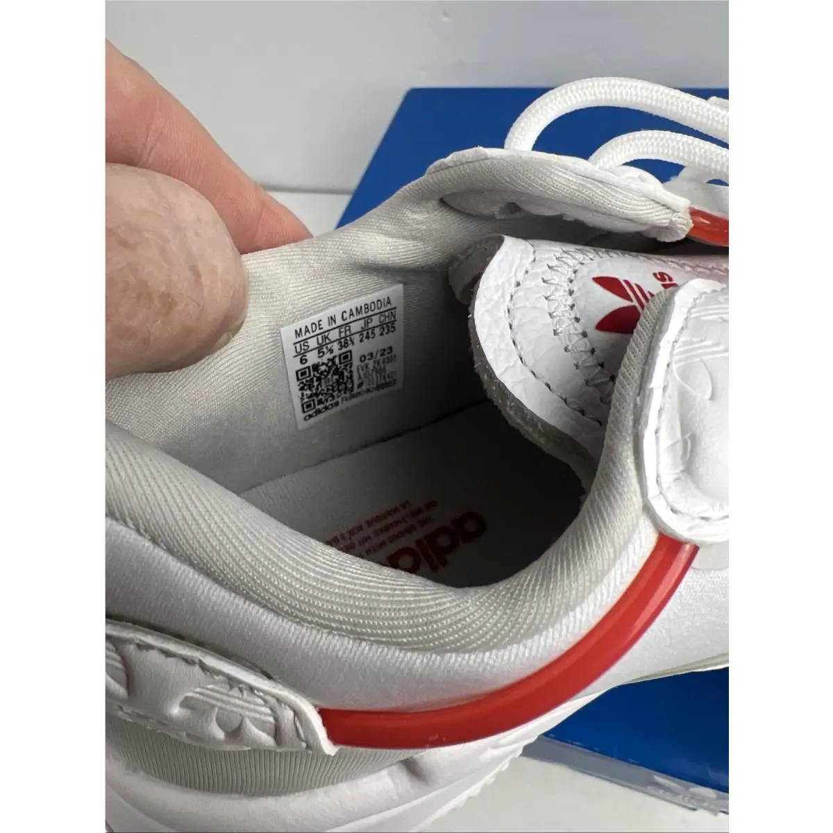 Adidas shoes - adidas Ozweego - Ozweego - ID7966 - Red 5