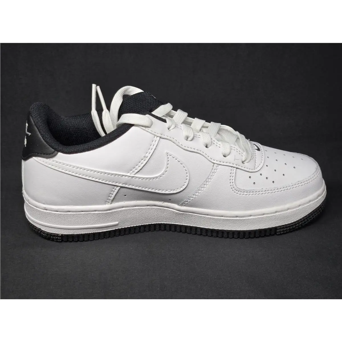 Nike shoes - Nike Air Force 1 - Air Force - White 3