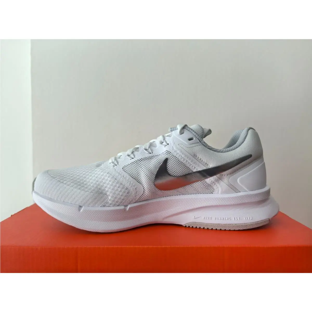 Nike shoes - White 8