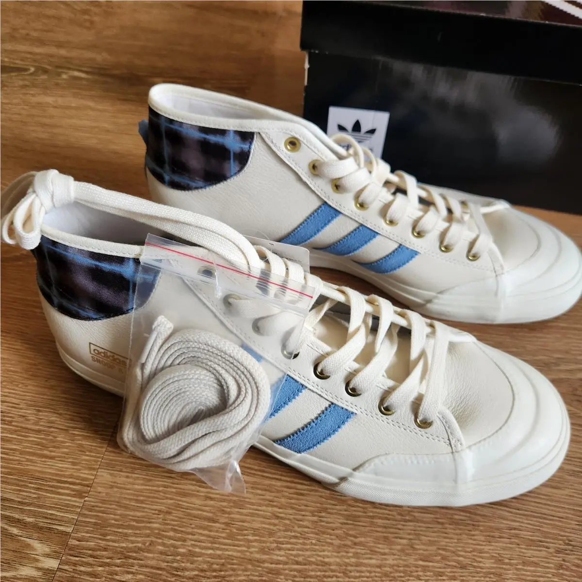 Adidas shoes - Matchcourt Mid - Matchcourt Mid - White (UPC: 190308776506) 2