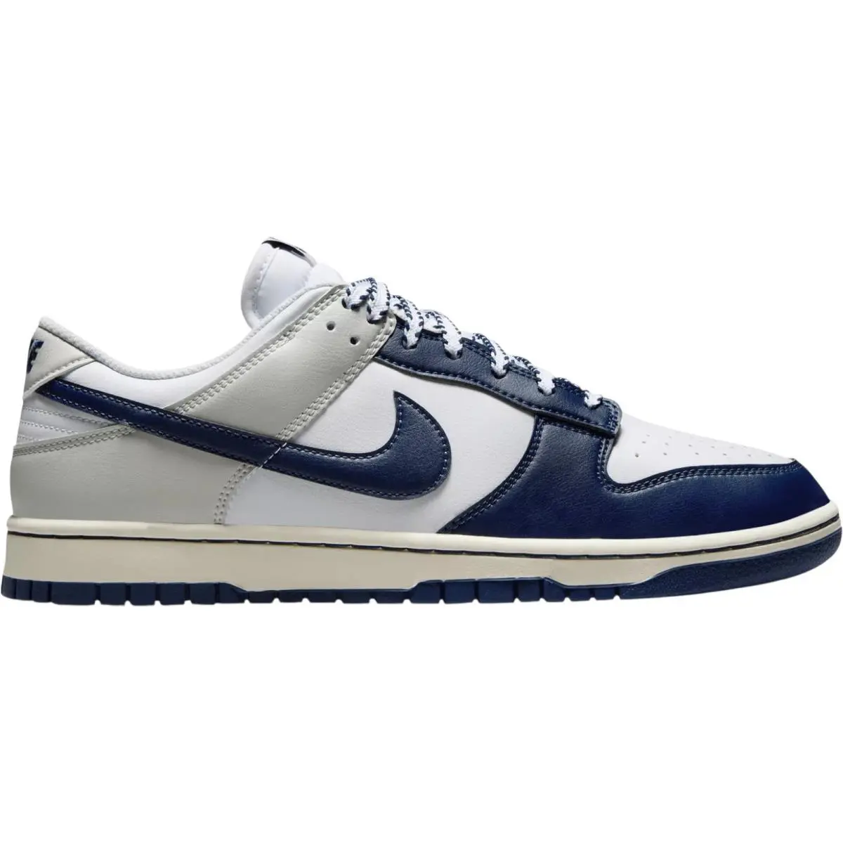 Nike shoes - Nike Dunk Low Retro - Dunk Low Retro - White/White/Light Smoke Grey 39