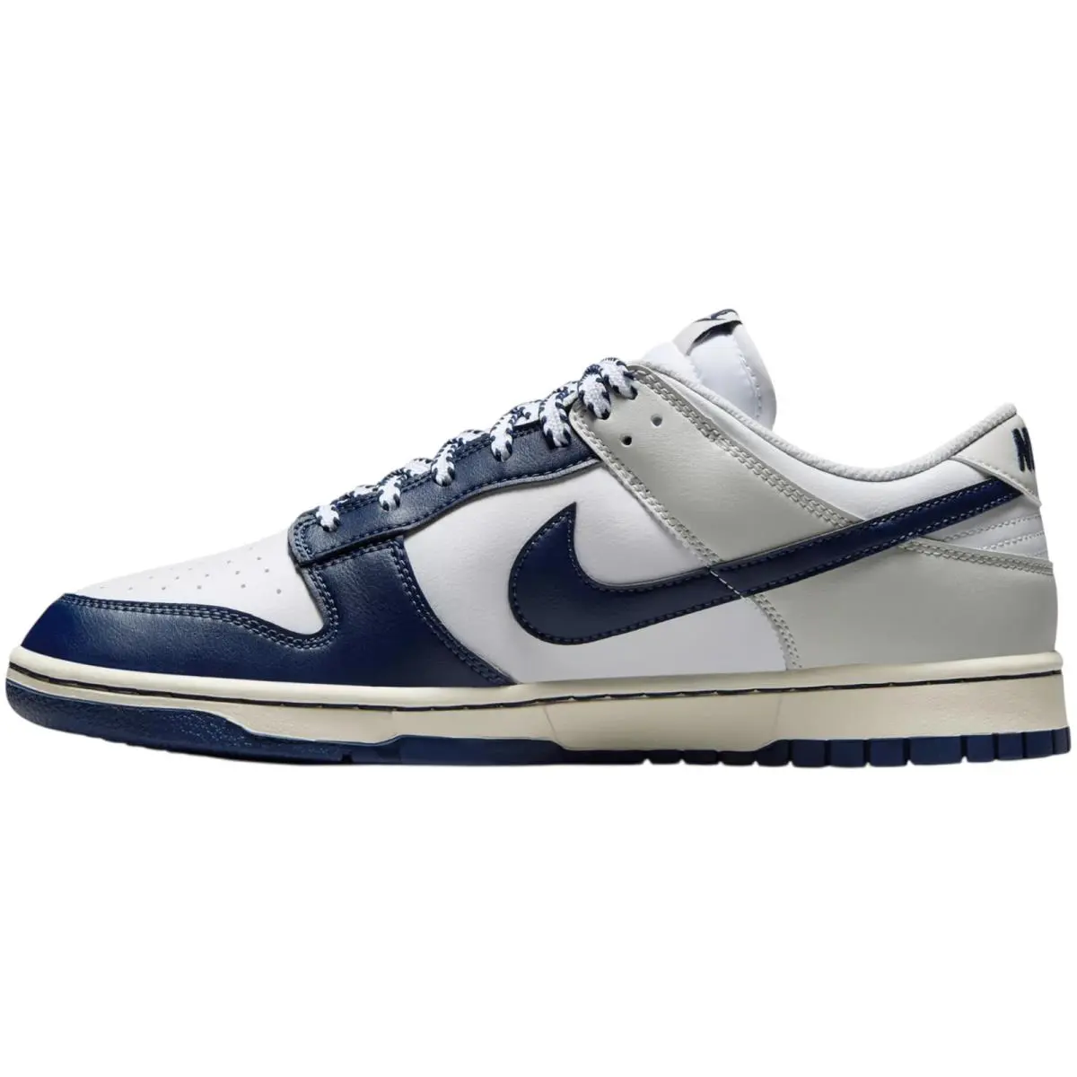 Nike shoes - Nike Dunk Low Retro - Dunk Low Retro - White/White/Light Smoke Grey 40