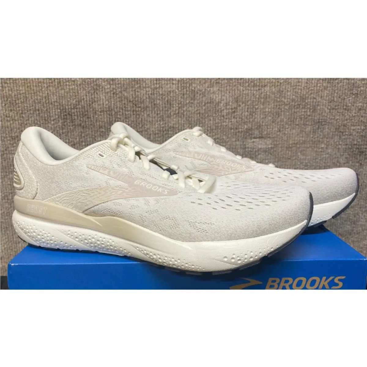 Brooks shoes - Brooks Ghost 16 - Ghost - 110418-164 - Coconut/Chateau/Forged Iron 4