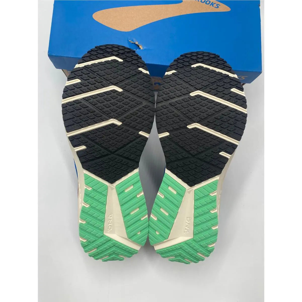 Brooks shoes - Brooks Revel 6 - Revel - 110398-1D-476 - Blue 4