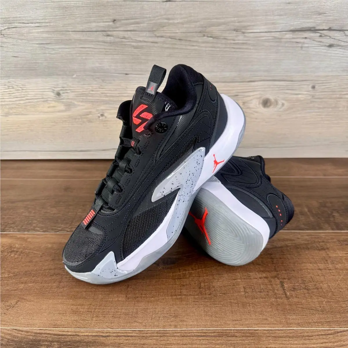 Nike Air Jordan Luka 2 Black Cement GS Size 6.5Y Black Bright Crimson DZ3498 006