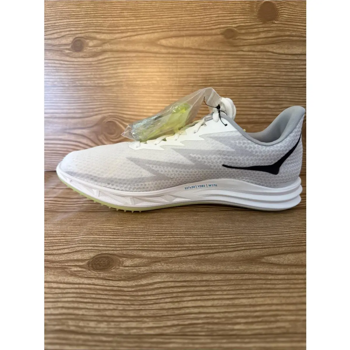 Hoka shoes - Hoka One One Crescendo MD - white / nimbus cloud 0