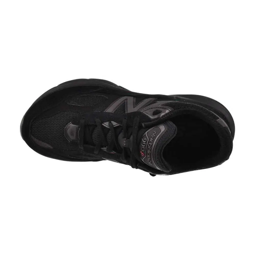 New Balance shoes  - Black/Black 3