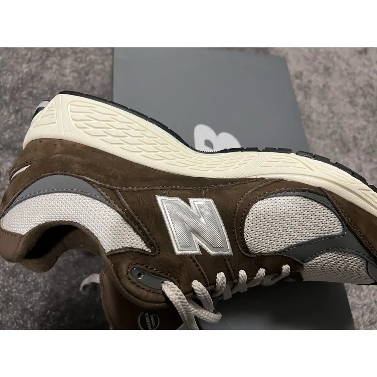 New Balance shoes - New Balance - Brown Gray 8