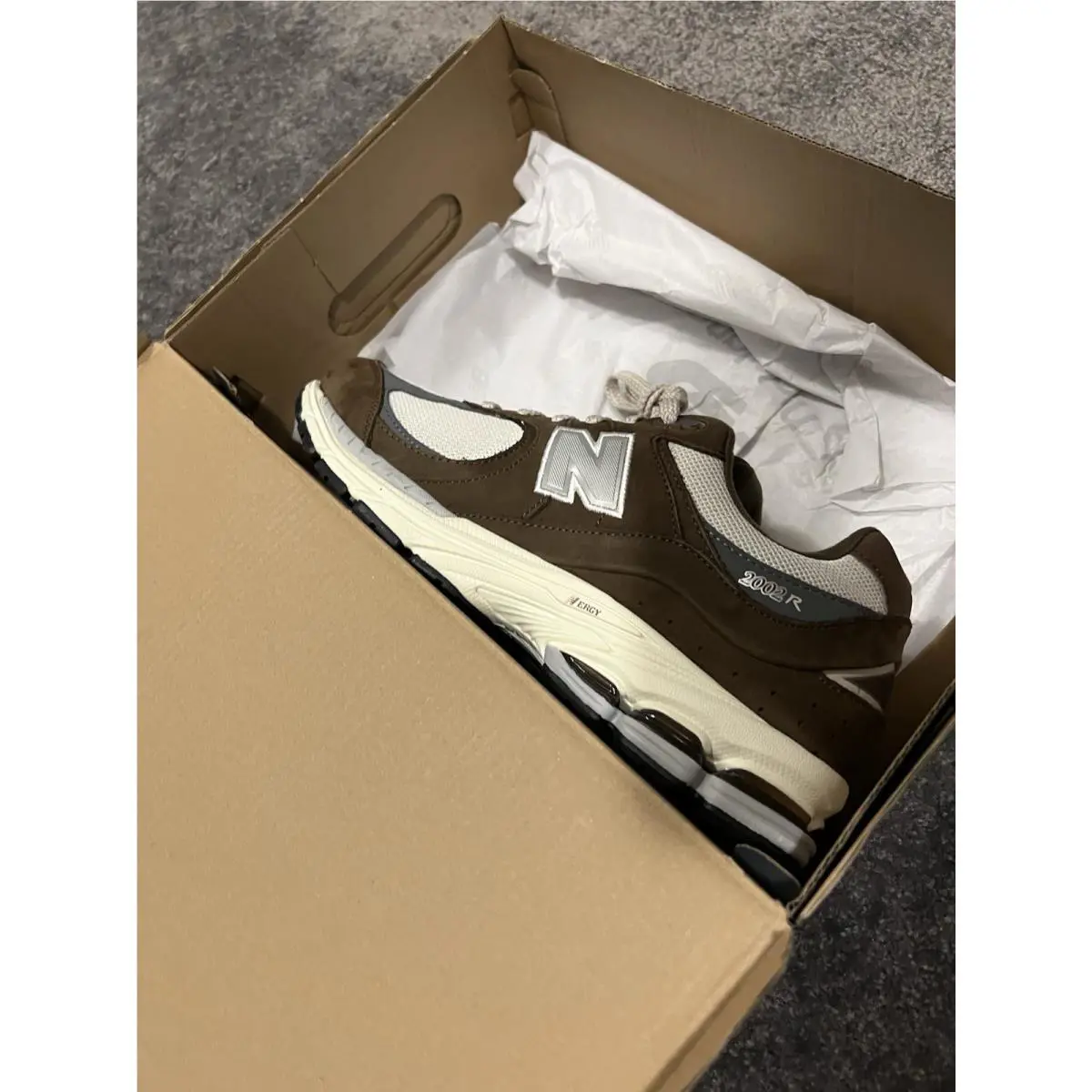New Balance shoes - New Balance - Brown Gray 9