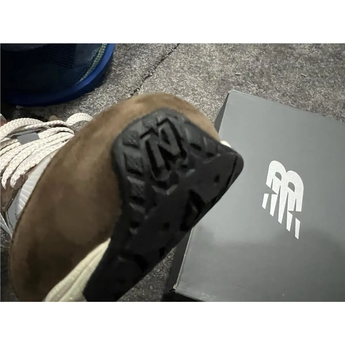 New Balance shoes - New Balance - Brown Gray 4