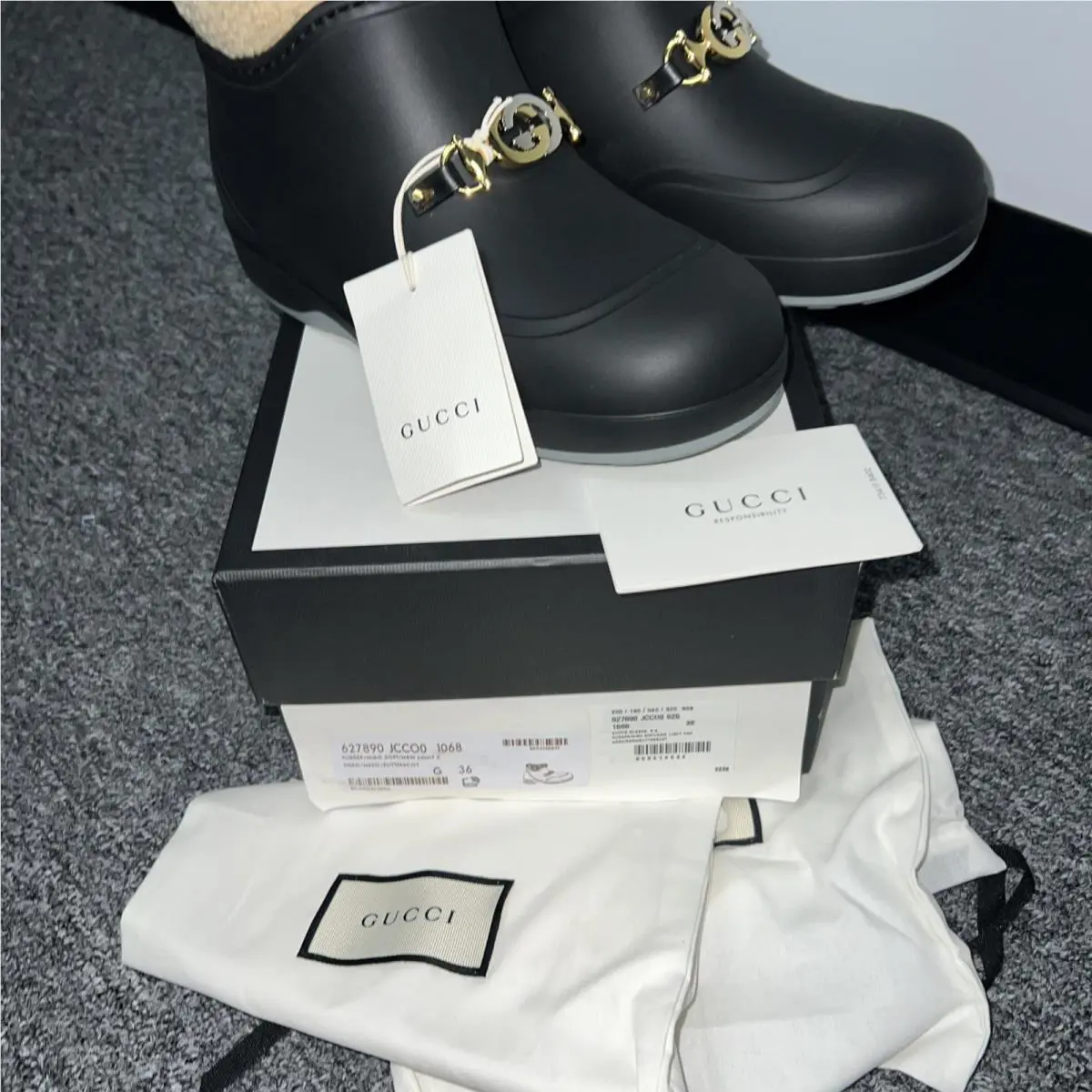 Interlocked GG Rubber Fur Lining Rain/snow Booties. Dust Bags by Gucci