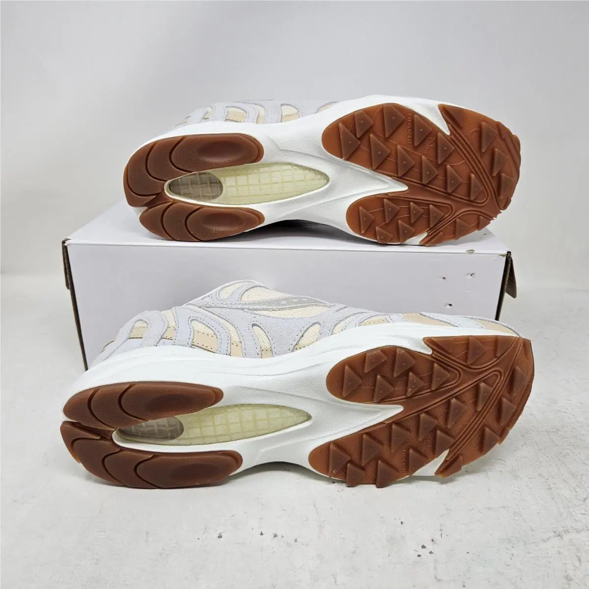 Saucony shoes - Saucony Grid Azura 2000 - Grid Azura - S70708-2 - Undyed / Ecru (UPC: 195018441850) 1