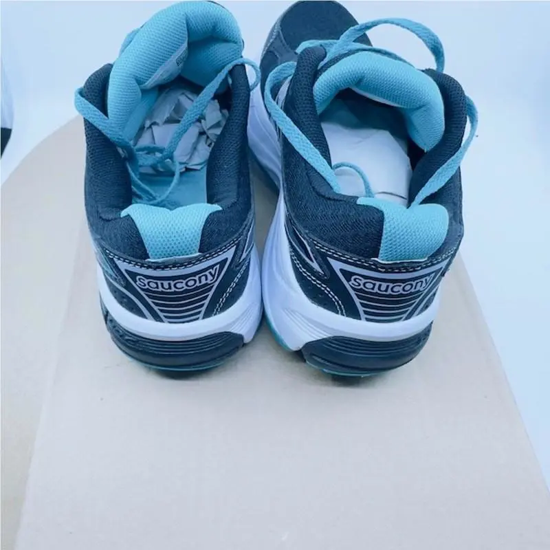 Saucony shoes - Black 2
