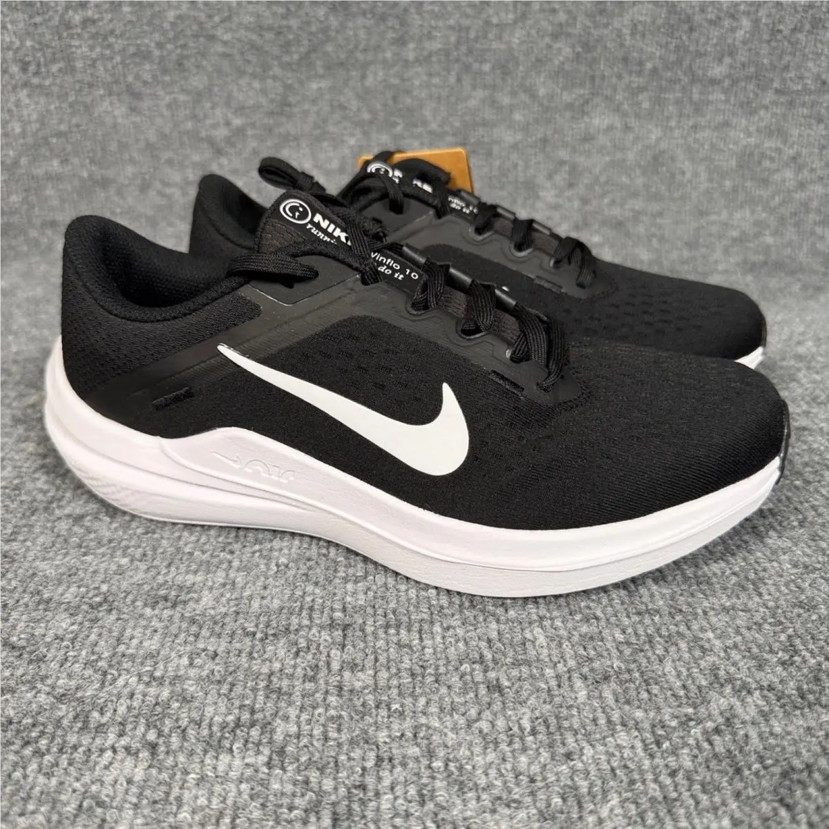Nike Mens Size 7 Air Winflo 10 Shoes Sneakers Black White Running DV4022-003