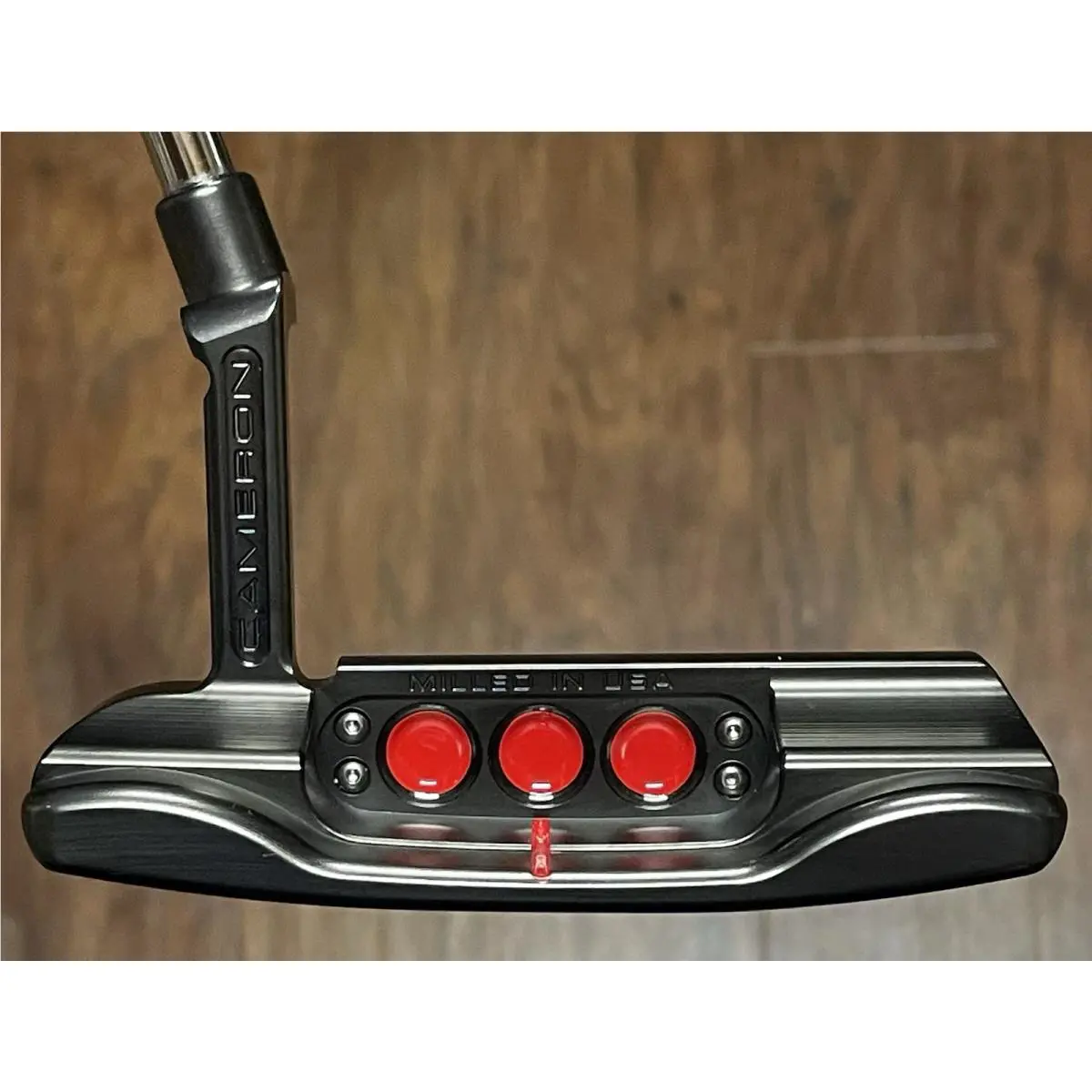 Scotty Cameron  - Studio Style Newport Plus - 2025 - SCS - Xtreme Dark - DLC - Red, Lie Angle: Black 1
