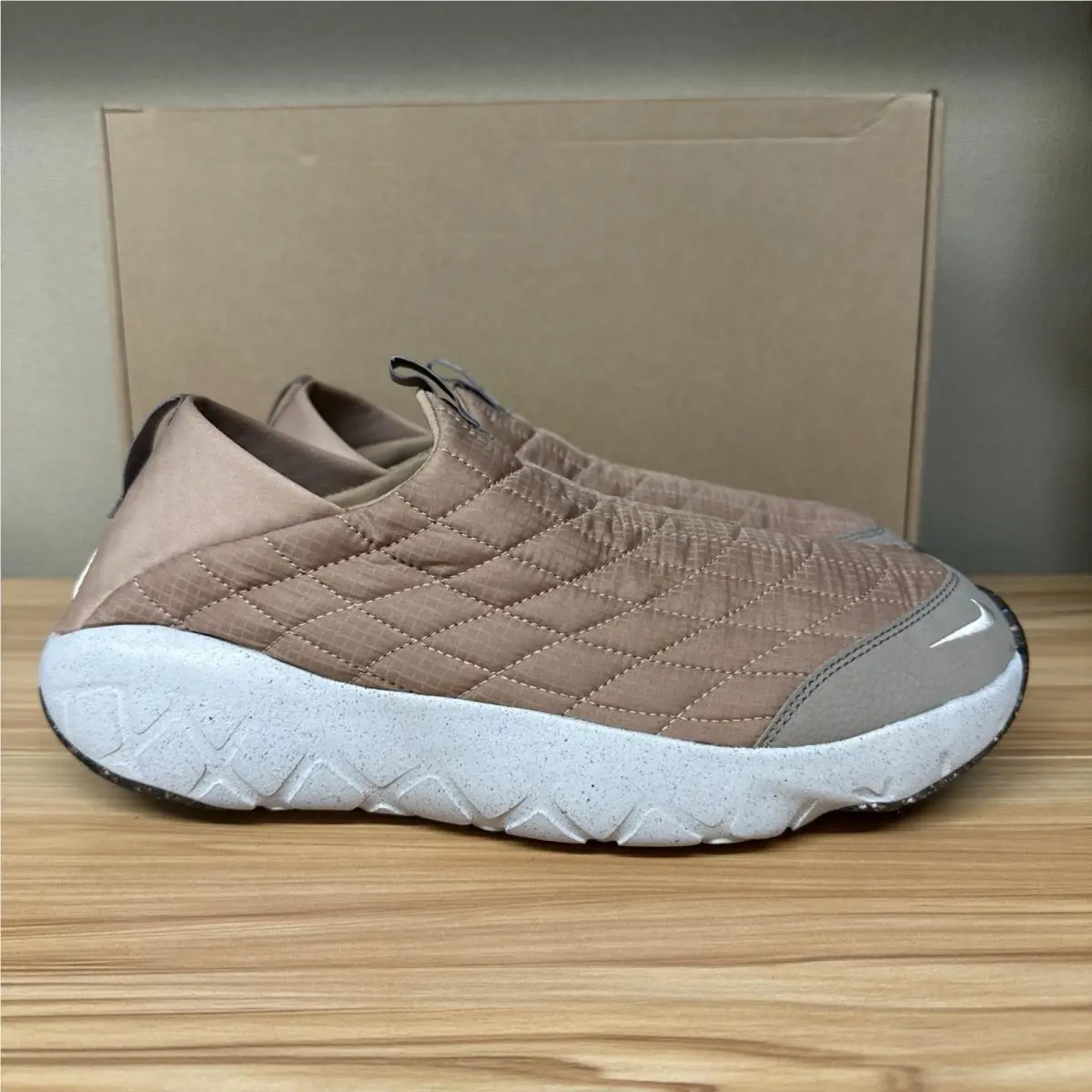 Size 5 - Men’s Nike Acg Moc 3.5 Hemp