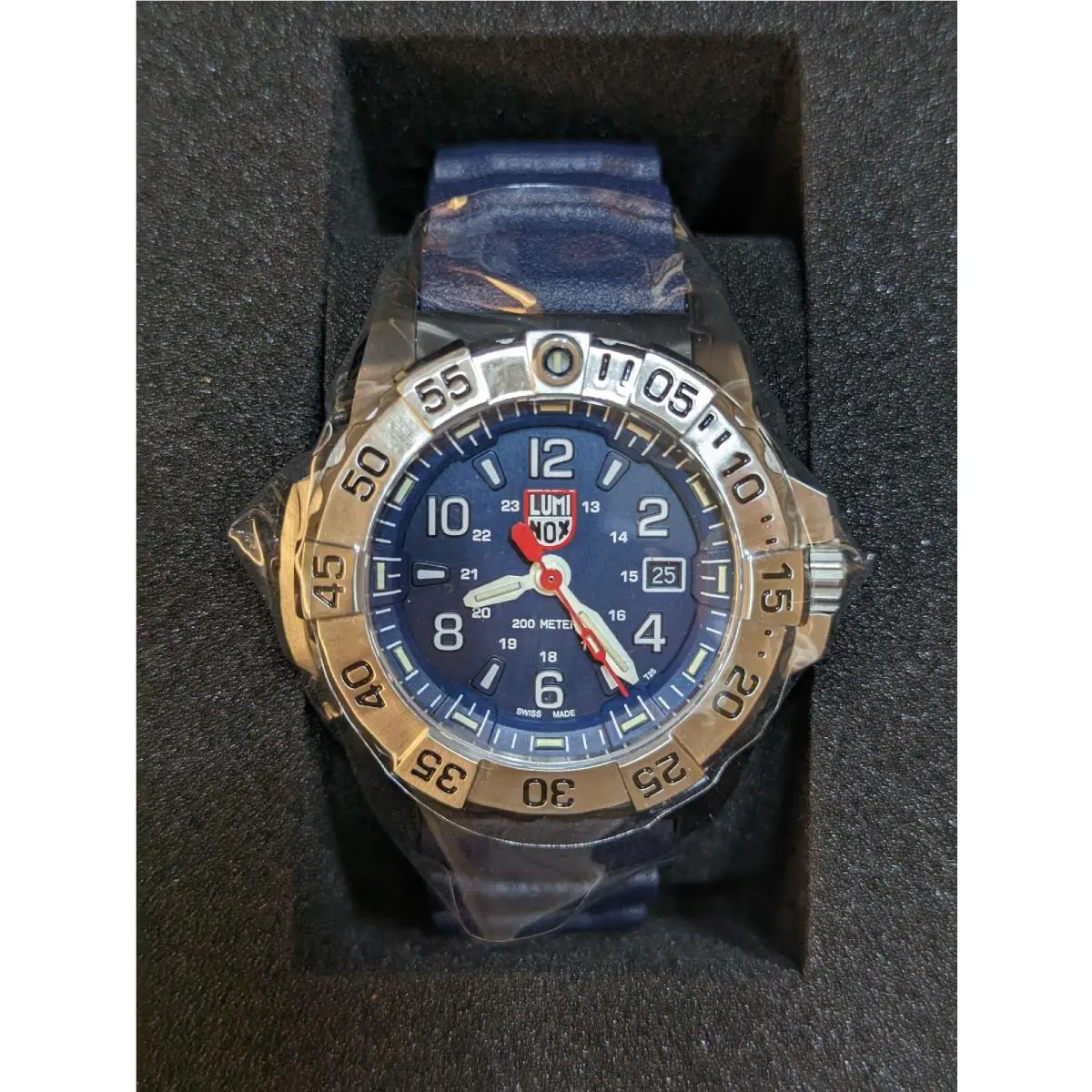 Luminox Navy Seal 200m Dive Sapphire Blue Dial / Blue Band Watch XS.3253