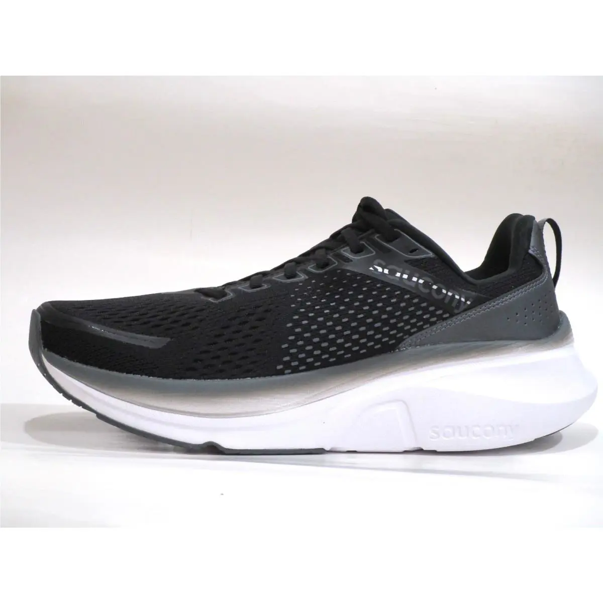 Saucony shoes - Saucony Guide 17 - Guide - S20936-100 - Black/Shadow 1