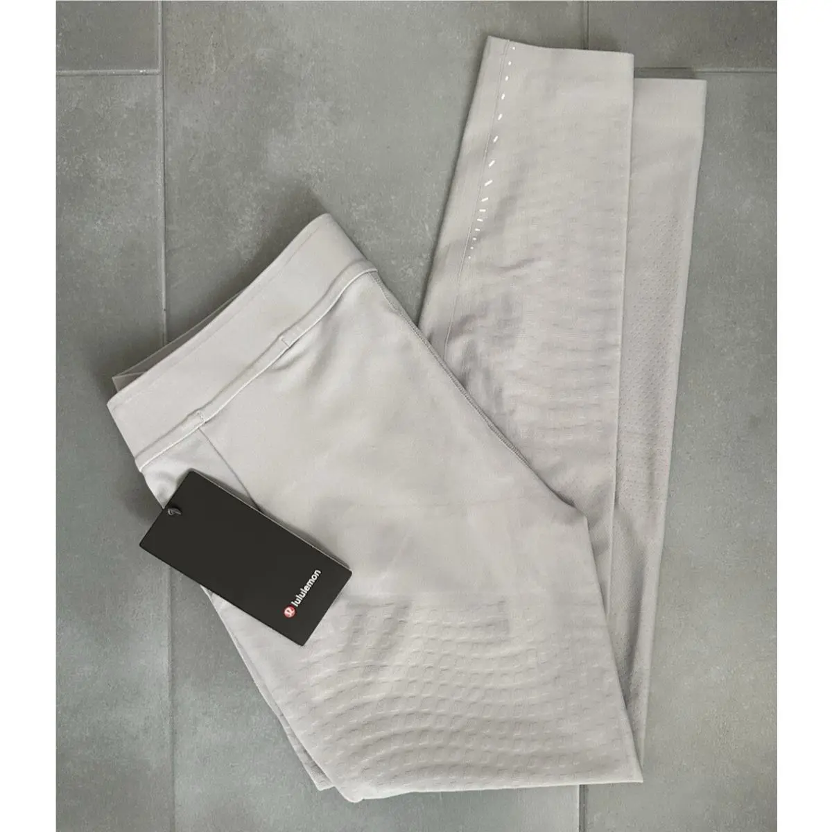 Lululemon clothing - Gray 0
