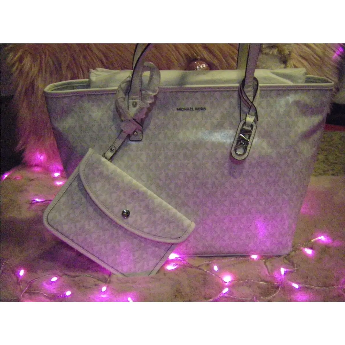 Michael Kors Carter Large Tote Bag Optic White Allum Logo Pouch Key Fob
