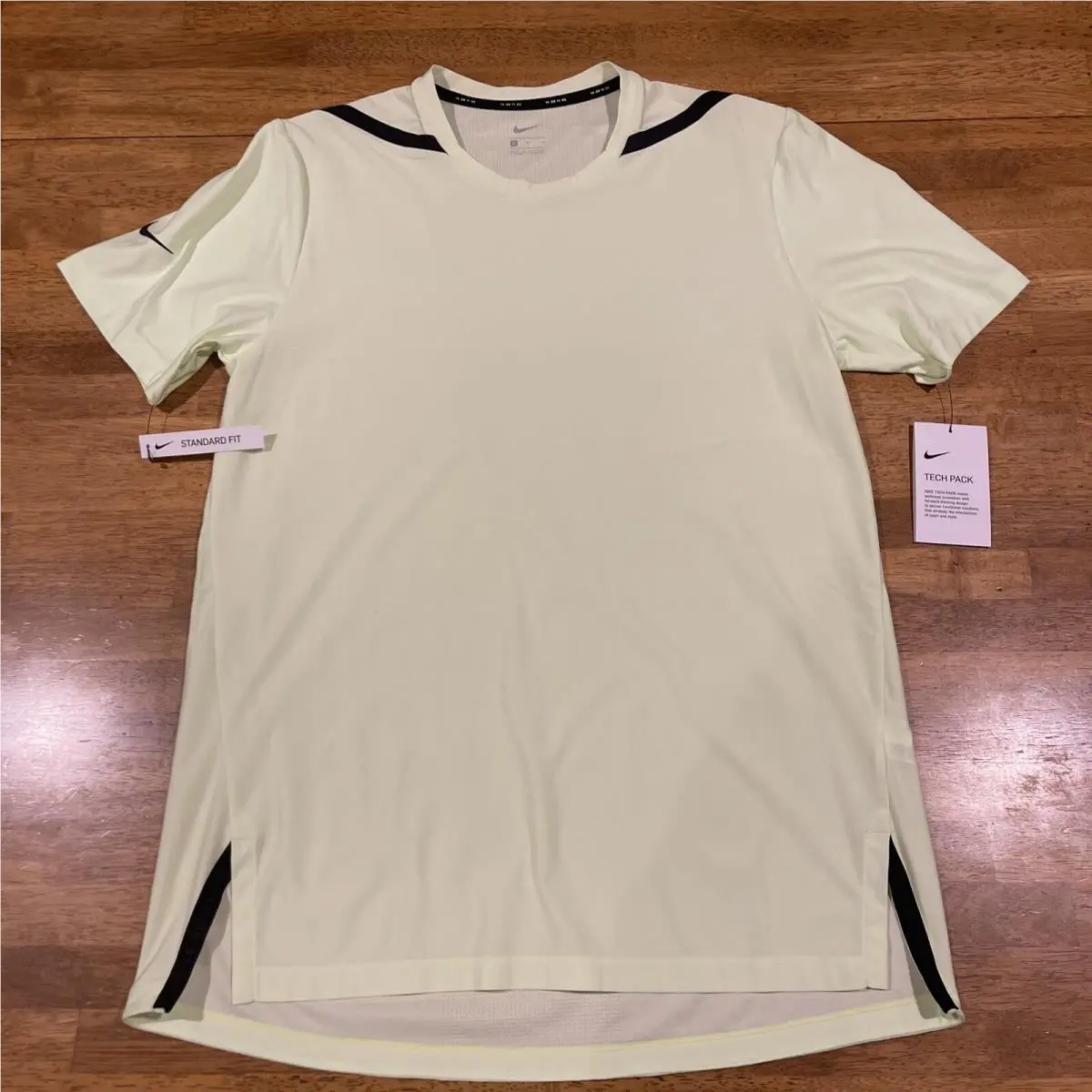 Nike Mens Dry Tech Pack Training Shirt Volt AJ7963 701 Medium