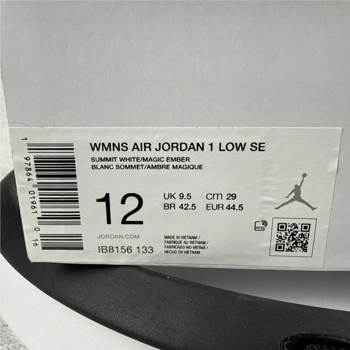 Nike shoes - Air Jordan 1 Low SE - IB8156-133 - Summit White 0