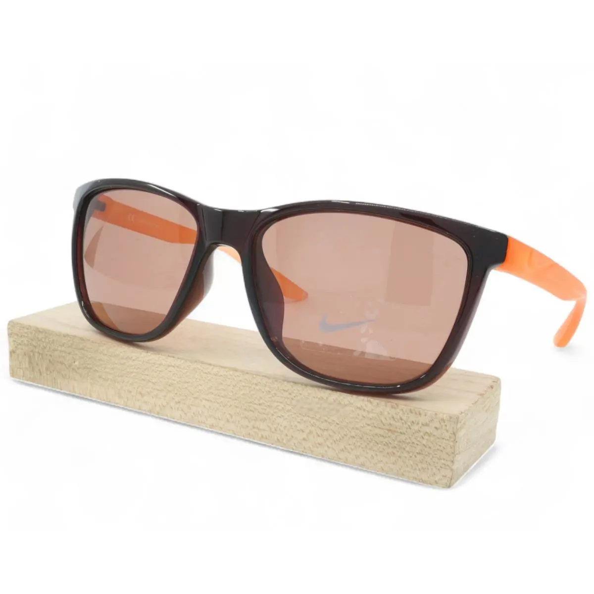 DQ0802-638 Unisex Nike Dawn Ascent Sunglasses